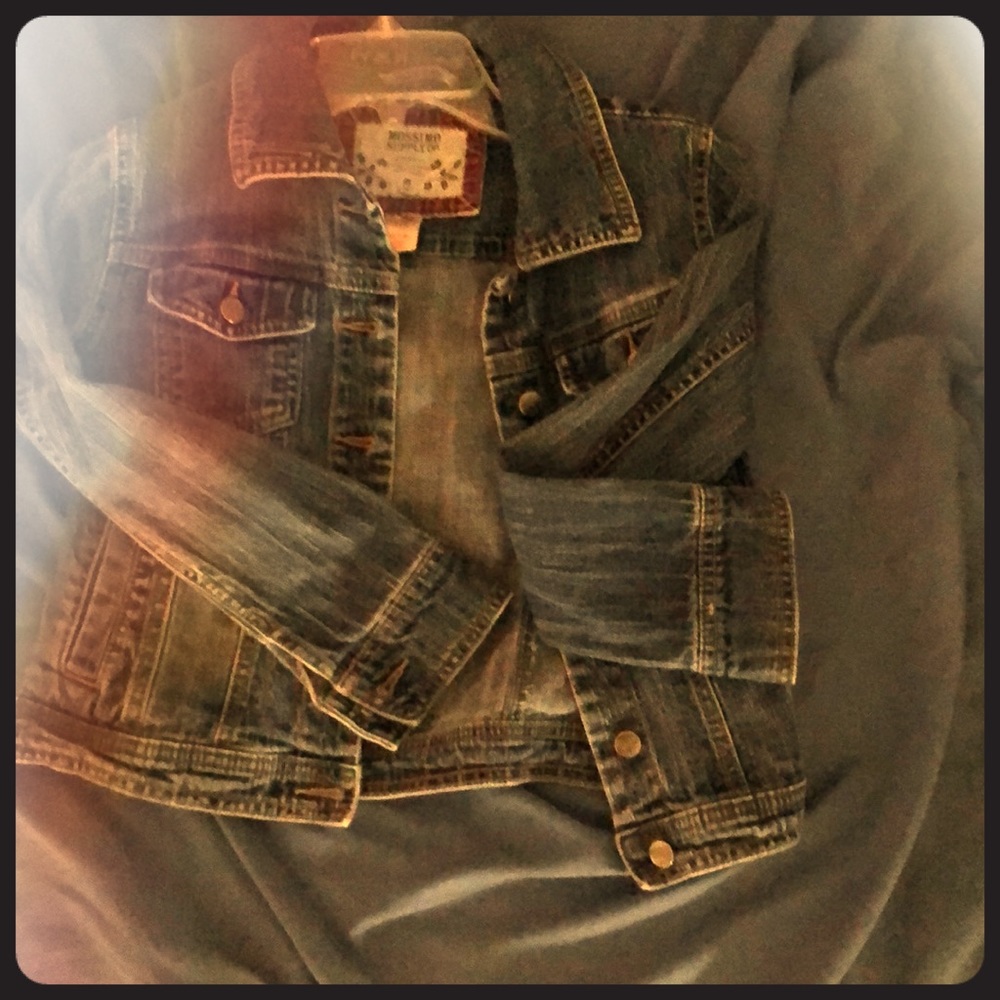 Trendy Crop denim jacket